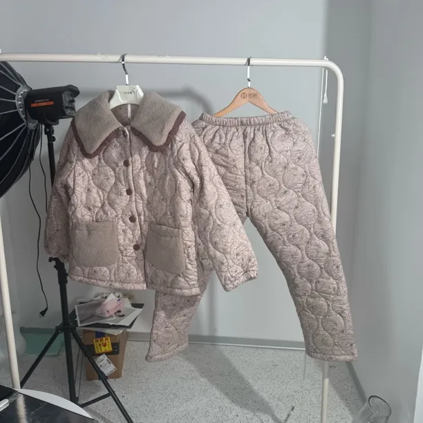 蒙福家串码瑕疵特价新款女士冬季三层加绒加厚夹棉睡衣套装