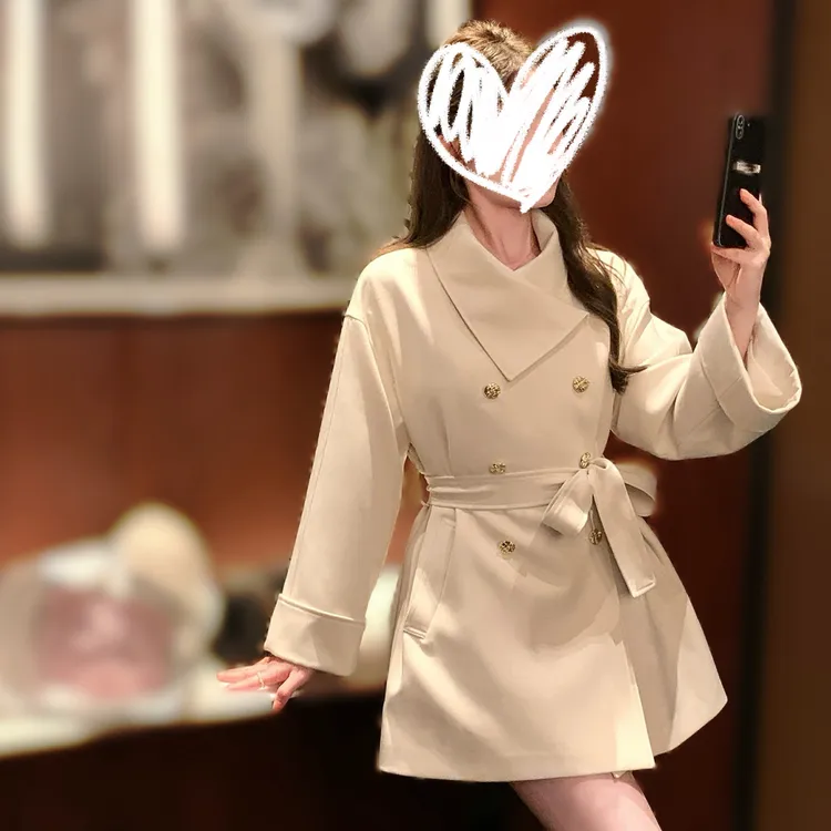 高智千金感系带收腰短款风衣胖mm白色外套女高级感长款大衣9088