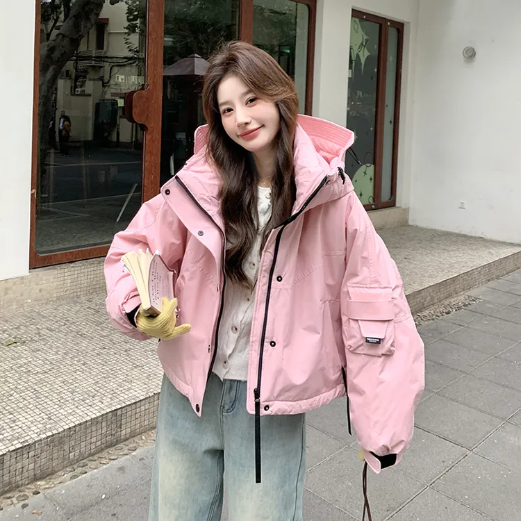 粉色超好看工装羽绒服女短款2024冬新款宽松加厚小个子白鸭绒外套