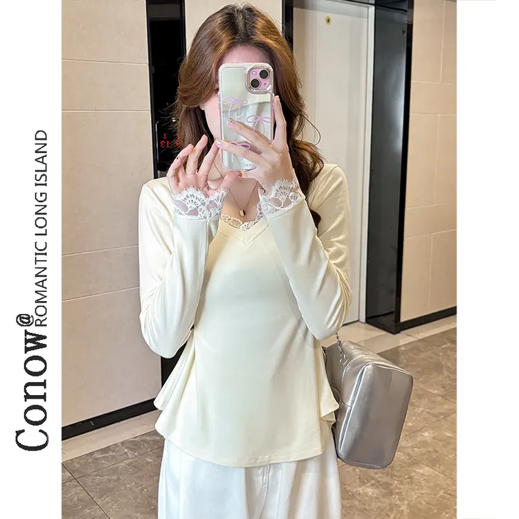 蕾丝拼接长袖T恤女纯欲风纽扣掐腰上衣春秋款设计感打底衫