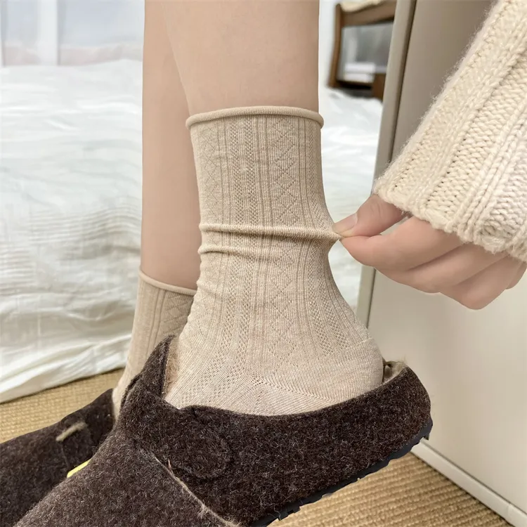 无骨卷边袜子女日系春秋款菱形纹少女感女袜堆堆袜