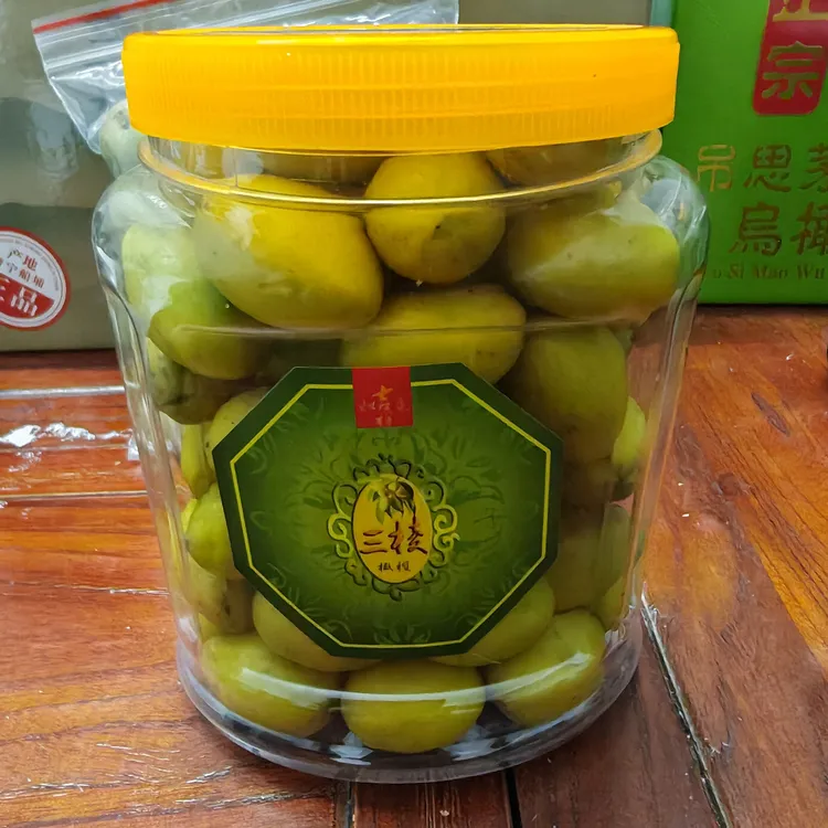 潮阳三捻橄榄，口感酥脆回甘香