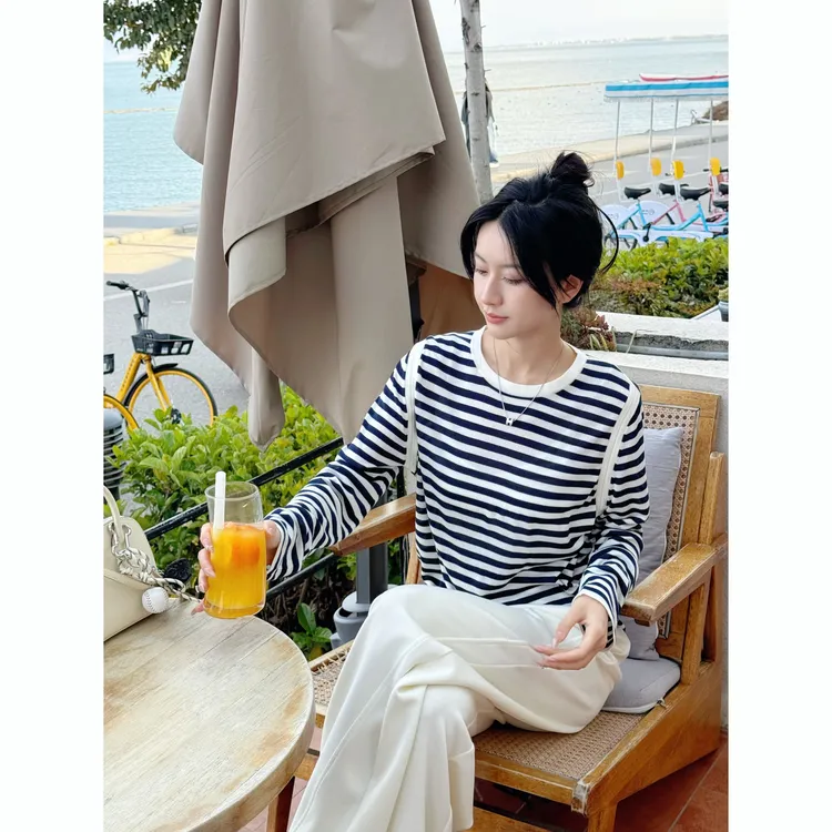 【博主条纹】2025新款100莱赛尔天丝圆领条纹长袖针织衫LX2315A