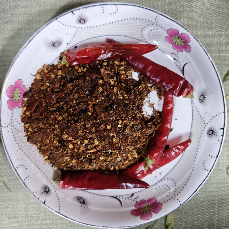 贵州柴火糊辣椒面手工捣碎可作水煮菜蘸料火锅蘸水下饭菜（中辣）