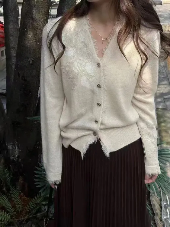 秋冬山羊绒开衫女蕾丝拼接V领外套宽松流苏边纯色羊毛上衣TTY2509
