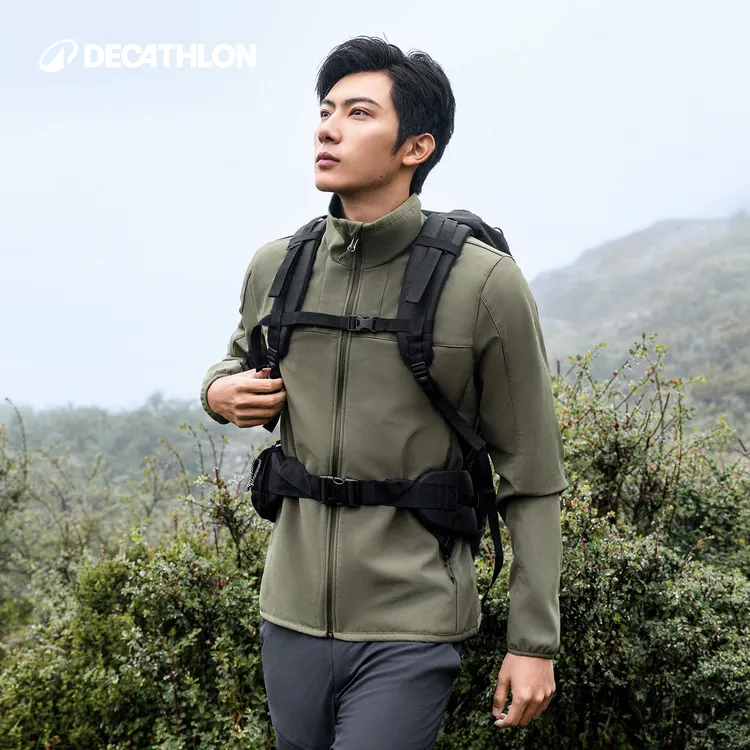 迪卡侬MT100男秋冬户外摇粒绒加厚软壳衣保暖防风夹克外套324176