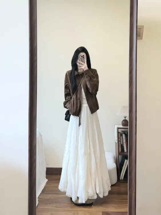 美拉德风翻领短外套女2025秋季新款百搭宽松显瘦白色半身裙两件套