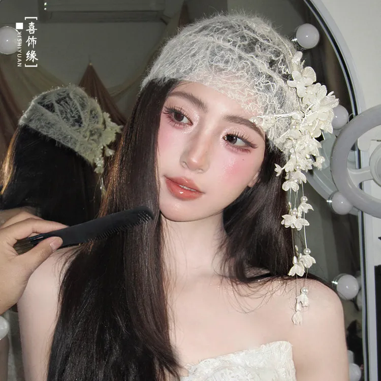 高级感新娘复古法式蕾丝包头帽超仙白色花朵礼服晨袍发饰TF251009
