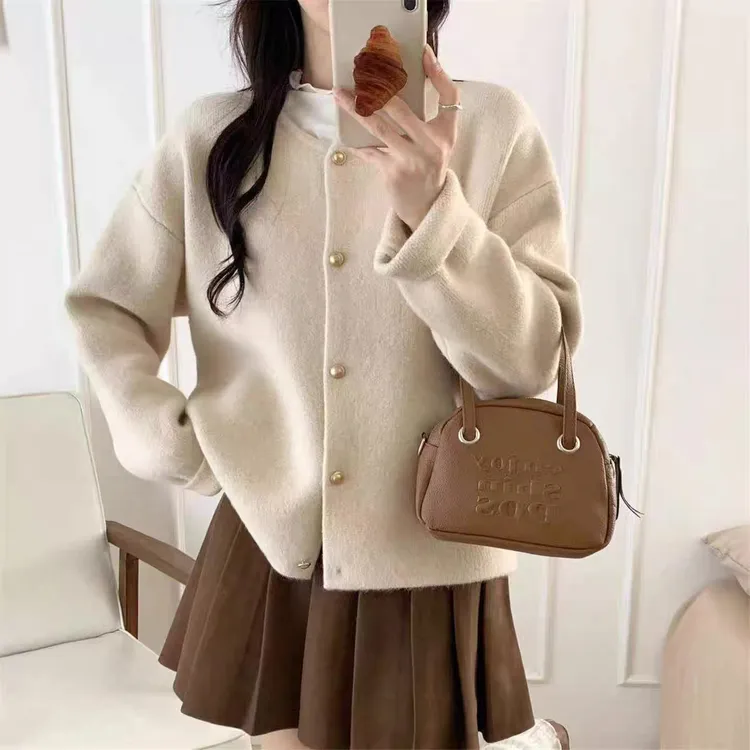 【782】大码女装秋冬新款羊绒圆领单排扣纯色开衫宽松慵懒风外套