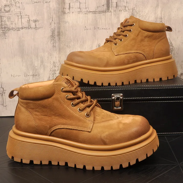 男士新款真皮牛皮工装靴欧美风硬汉马丁靴大黄靴子休闲风运动高帮