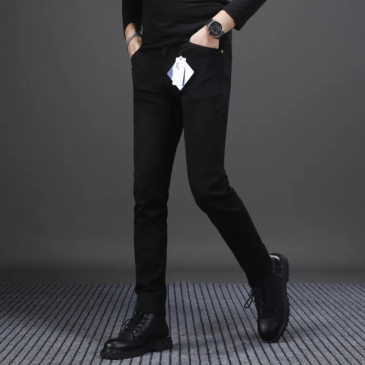 莱赛尔纯黑色牛仔裤男款修身小脚弹力爆款2025新款秋冬季男士裤子