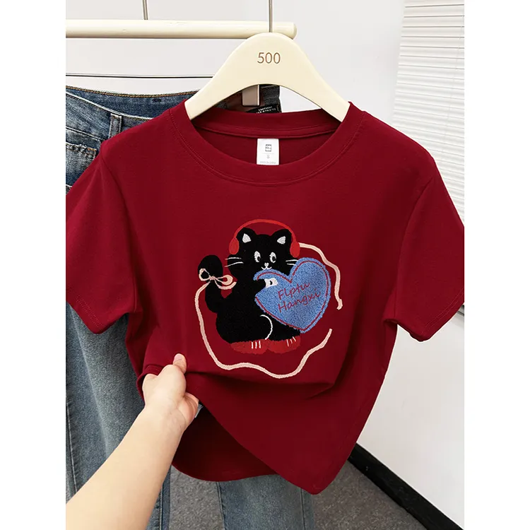 猫咪印花圆领红色短袖T恤女夏装2025新款大码百搭半袖正肩上衣潮
