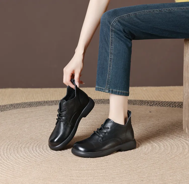 头层牛皮平跟交叉绑带薄款秋冬缝制马丁靴系带休闲复古圆头百搭