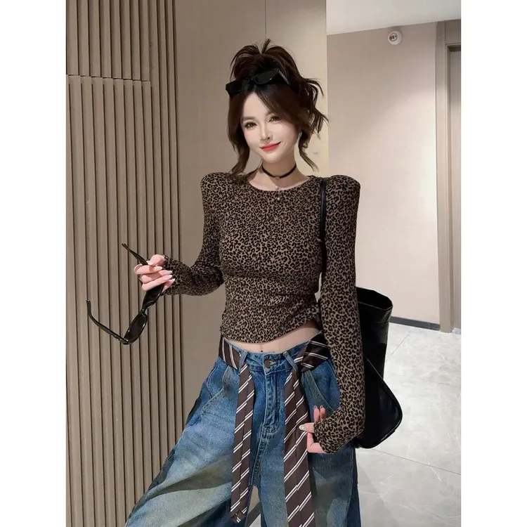 早秋新品时尚百搭显瘦小众设计感辣妹豹纹上衣女复古修身