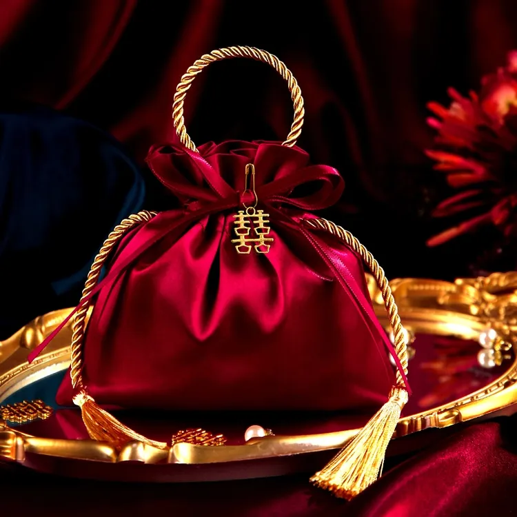 满红红2025糖袋子结婚喜袋喜事糖果袋高级感婚礼喜糖盒布袋伴手礼