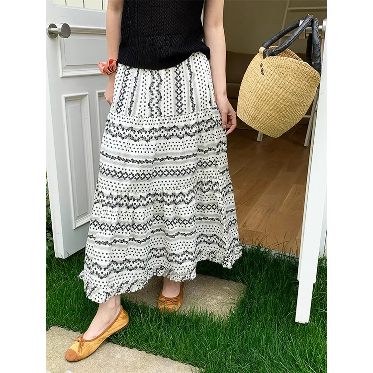 波西米亚半身裙轻奢高级感夏季气质洋气时髦民族风中长款大摆裙子