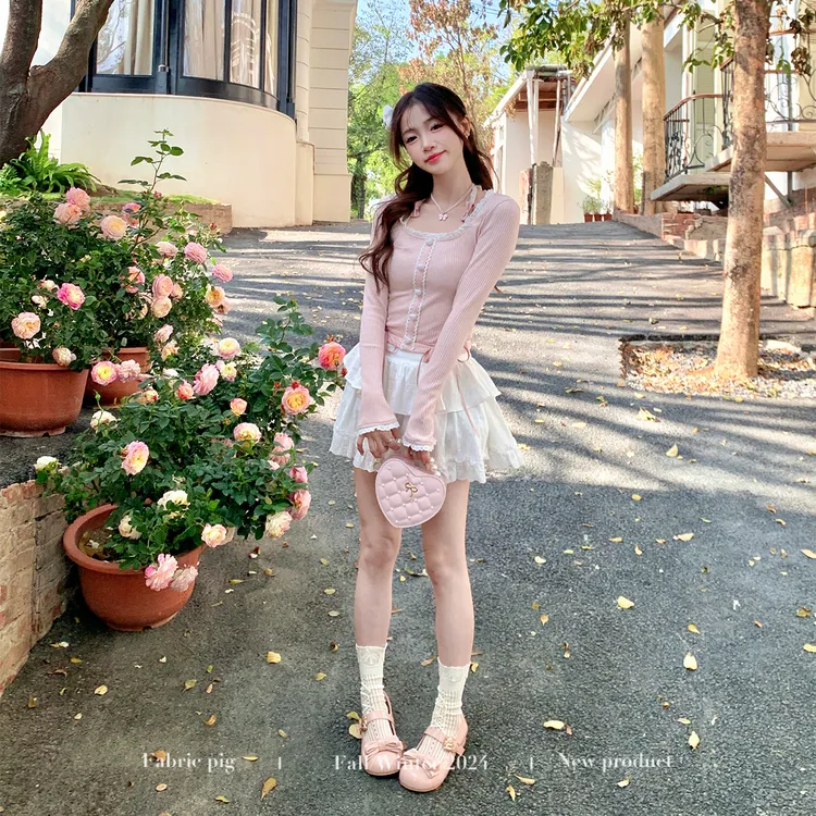 蜜桃香草冰 织物猪原创 甜欲风粉色针织上衣女早春蕾丝设计感短裙