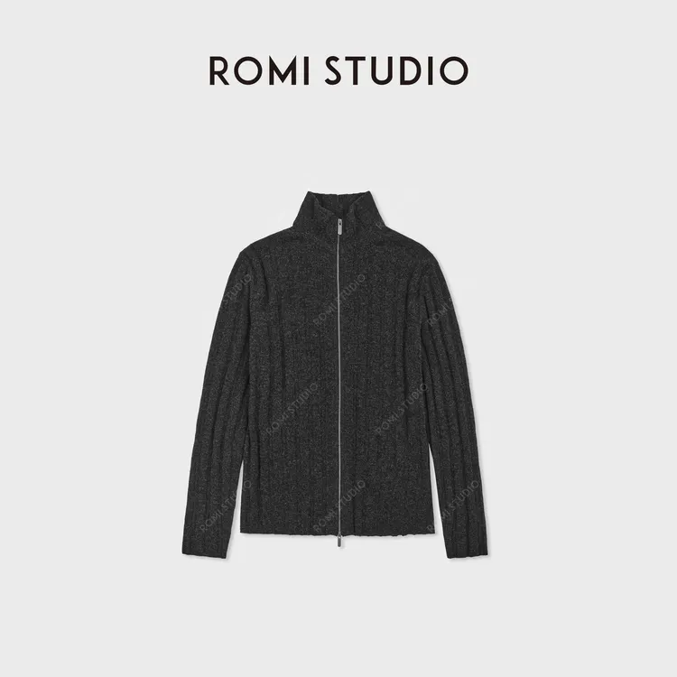 ROMI STUDIO“简约舒适”纯羊毛哑光坑条双拉链毛织开衫 RWCWS67352
