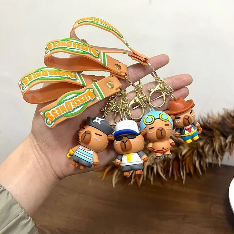 新款卡皮巴拉玩具水豚玩偶可爱公仔钥匙扣情侣生日礼物女小众潮玩