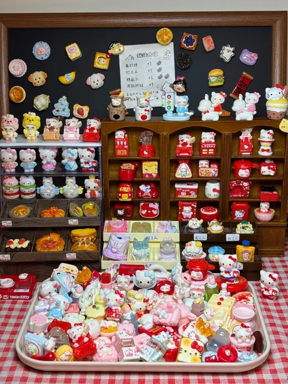【Kitty食玩对对碰】全Kitty微缩可爱创意食玩树脂diy奶油胶饰品