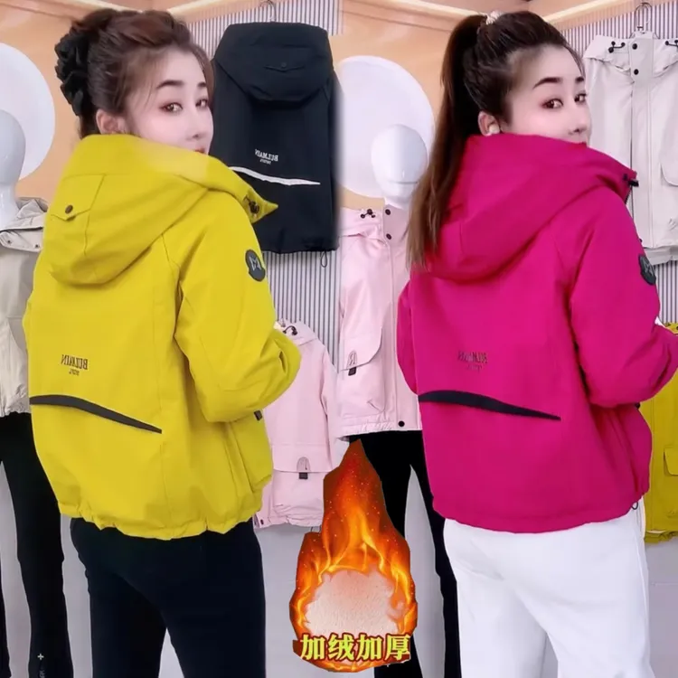 欧货2025冬新款时尚加绒宽松休闲连帽派克服短款冲锋衣小个子外套