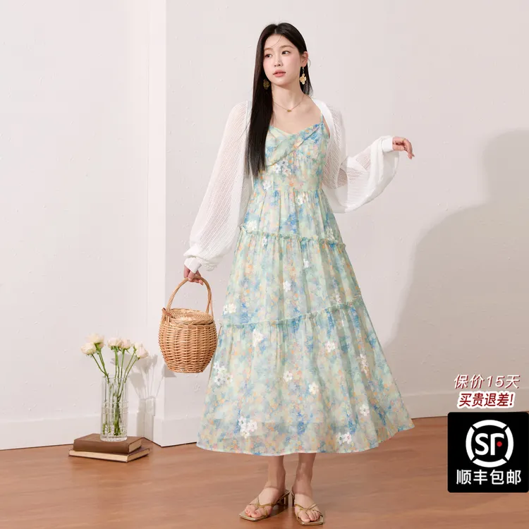 蓝语大码女装法式度假风V领碎花吊带连衣裙针织开衫显瘦套装14800