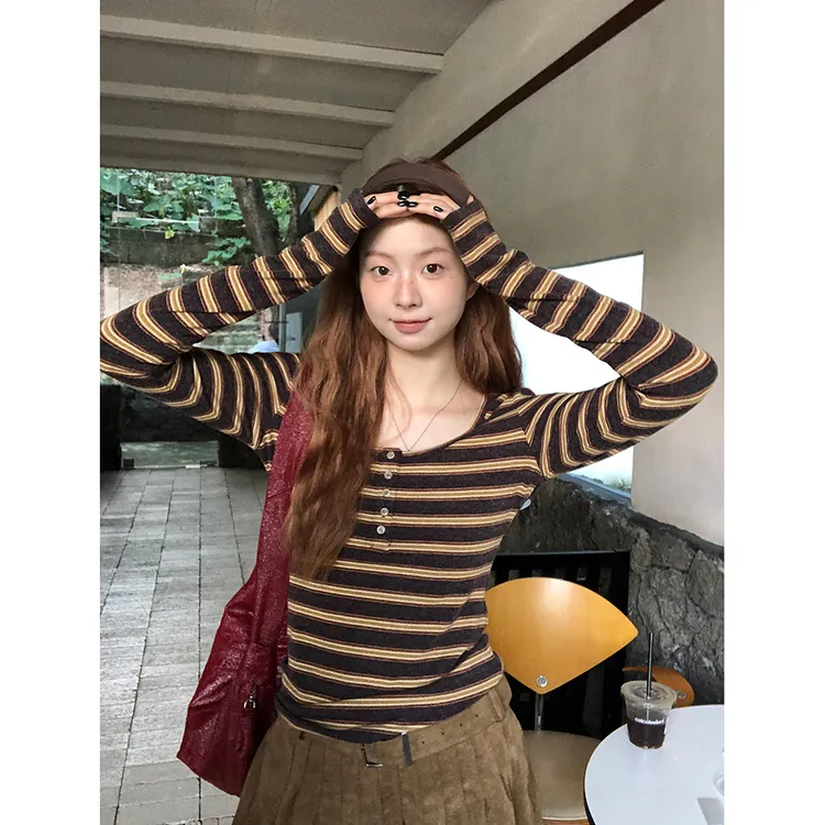 设计感内搭打底衫女秋季2025新款长袖T恤小众不撞款条纹甜辣上衣