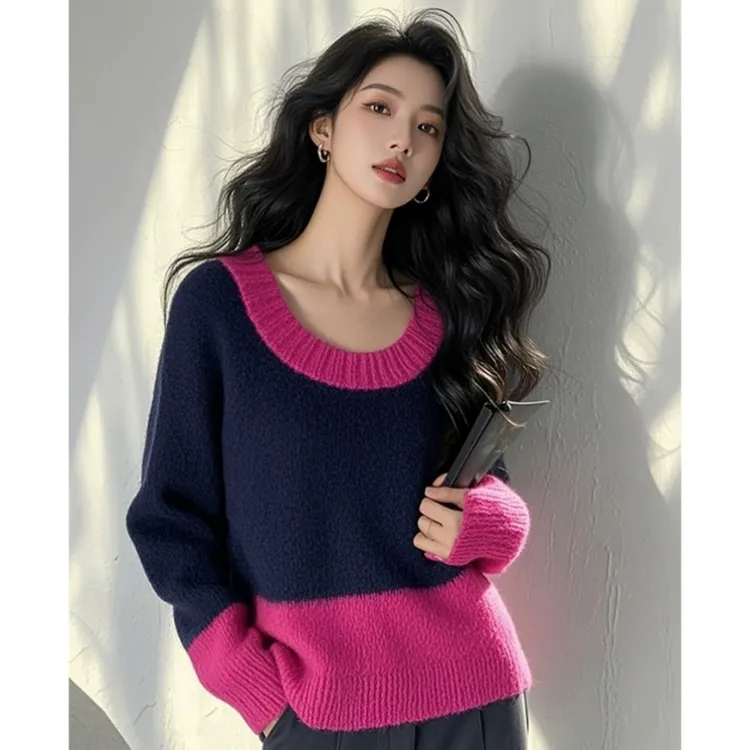 毛衣女款2025款网红款时尚百搭长袖宽松圆领拼接拼色秋冬套头女装