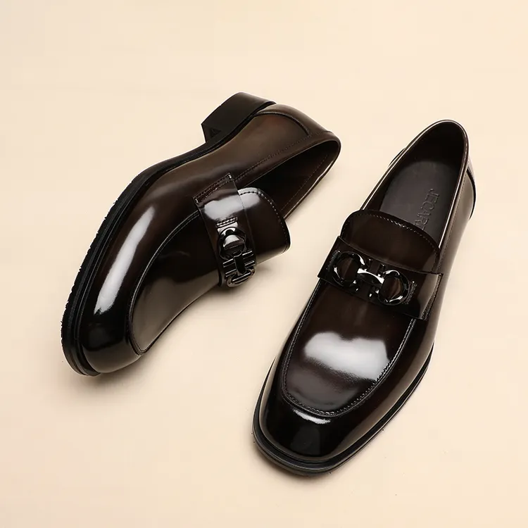 新款时尚百搭商务休闲亮面马衔扣乐福鞋型男方头一脚蹬高端男鞋