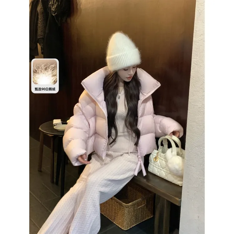 冯薪颖 【轻暖领域】新国标90白鹅绒 秋冬立领百搭短款外套 Q25983