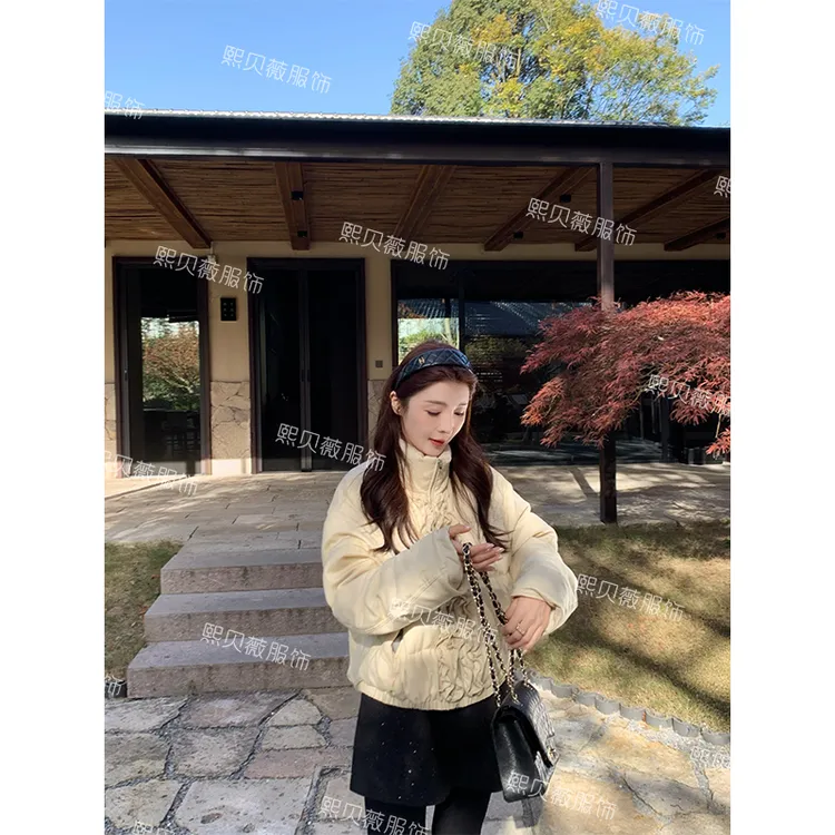 熙贝薇3【花边羽绒】新国标90白鸭绒花边小立领女款羽绒服 G5859