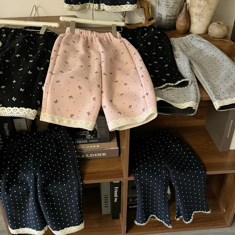 松紧带女休闲裤冬季童装阔腿裤微喇裤波点蝴蝶结裤子