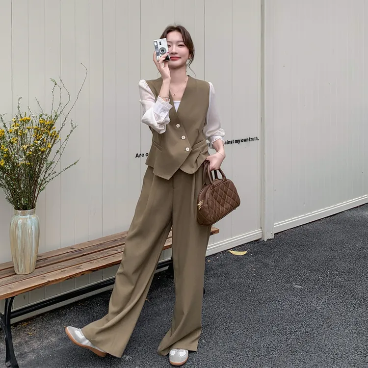 时髦氛围感套装裤女2025早春新款假两件拼接上衣高腰阔腿裤两件套