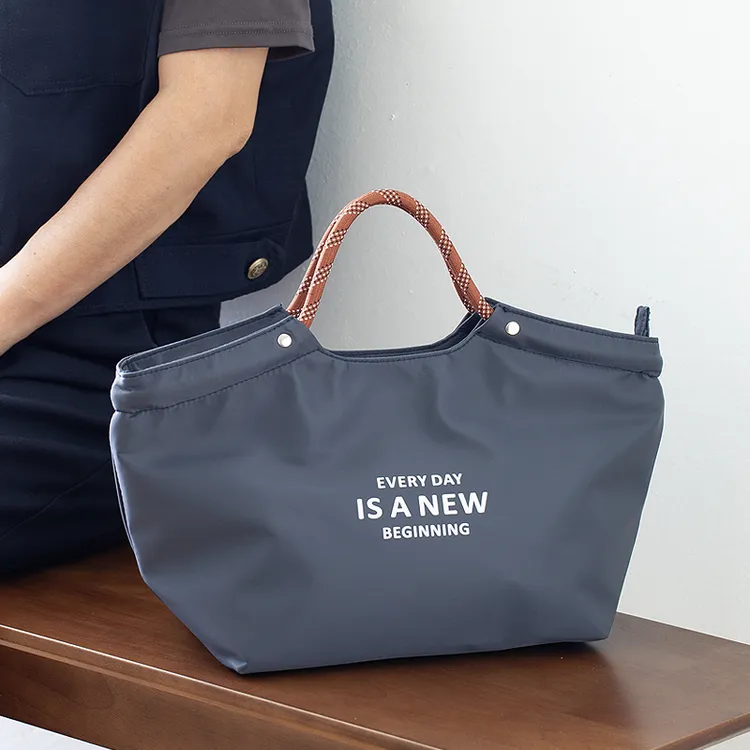 集物优品时尚防水饭盒袋保温手提包上班族带饭包加厚铝箔袋午餐包