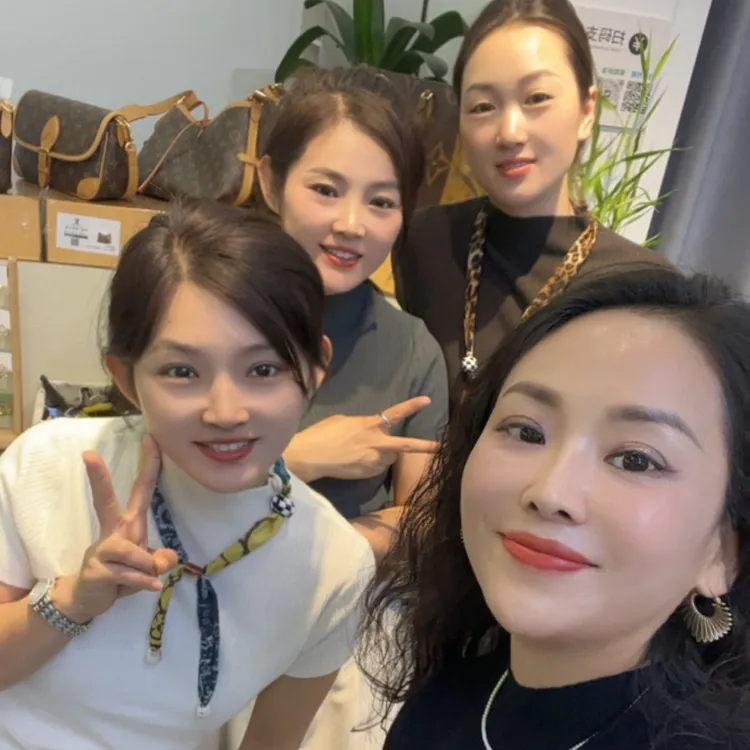 秋款针织百搭打底毛衣修身