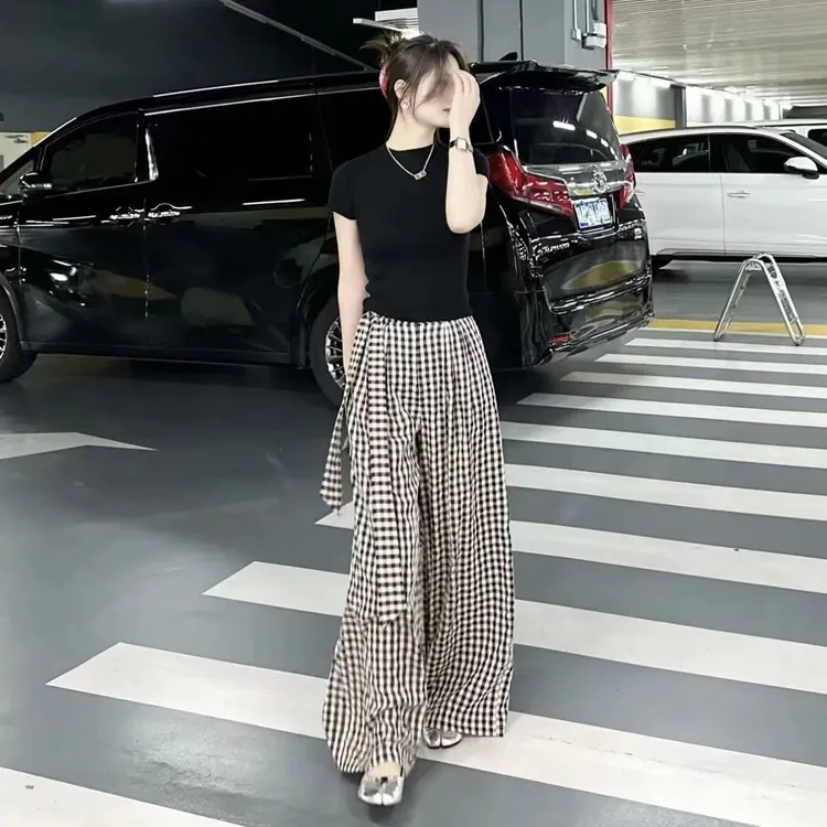 优质格阔腿裤女夏季新款显瘦高腰裤子宽松直筒长裤黑色上衣两件套