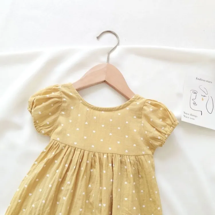 新款加绒洋气儿童新品露背夏季中小小童黄色小婴儿后背交叉子