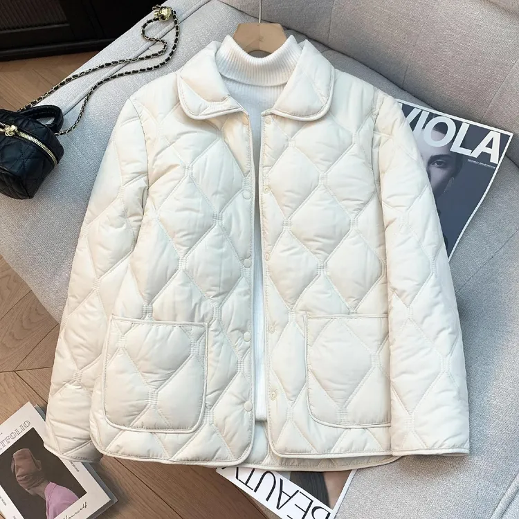 【清货】2026年时尚女保暖拼接短款常规刺绣棉服棉衣女装小个子百搭商品图