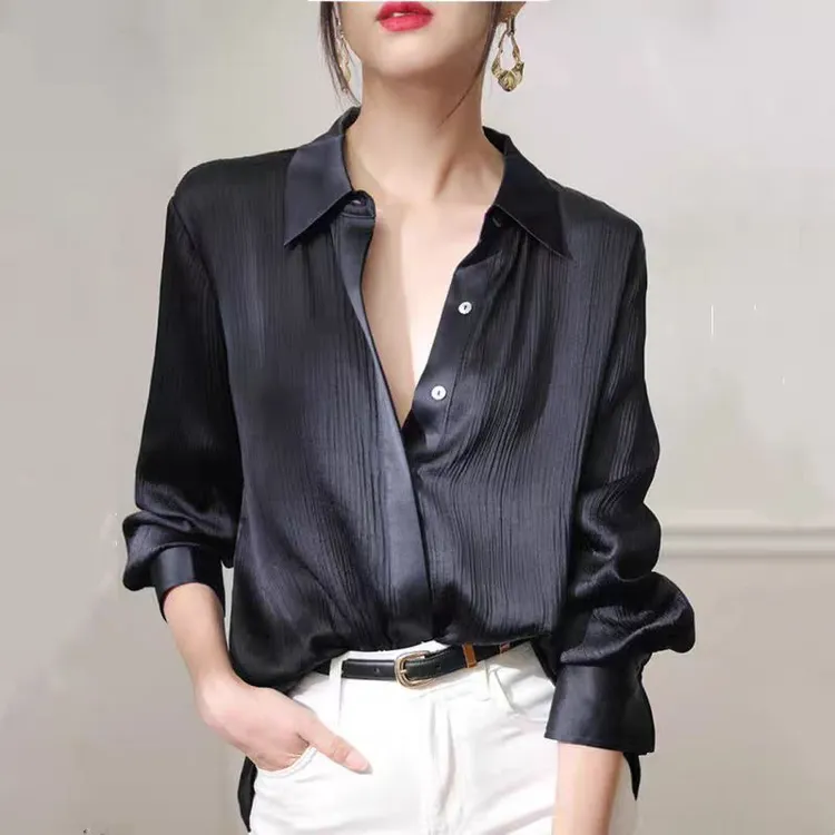 鑫欣阿玛施艾正2025秋冬新款肌理感职业长袖衬衫痞帅炸街风女装
