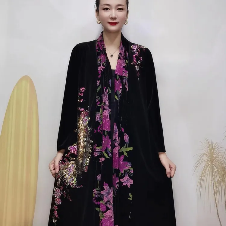 重工时尚气质大衣（单孔雀）