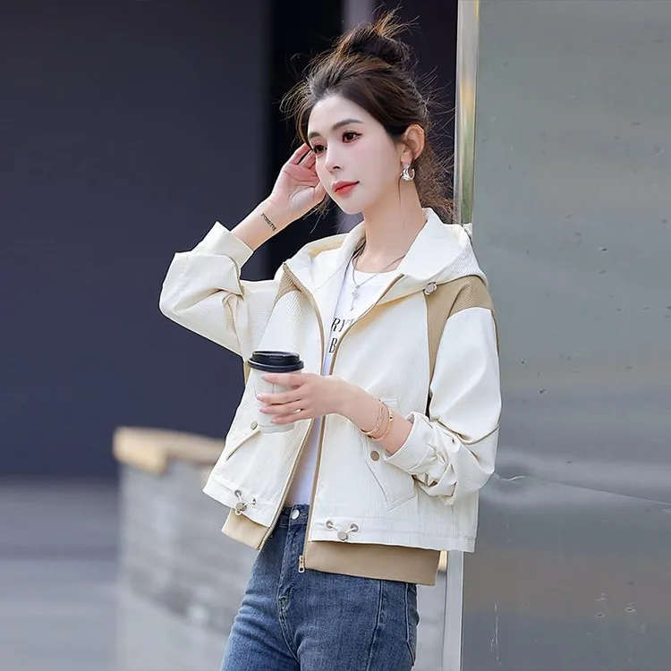 撞色拼接连帽冲锋衣外套女2025秋冬新款休闲宽松百搭短款夹克上衣