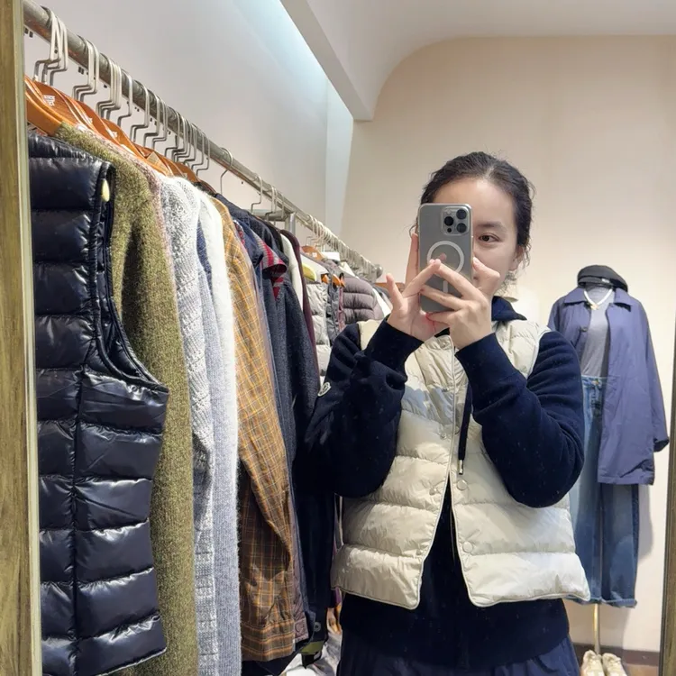 ［爱衣橱女装］极简风冬季休闲修身单排扣立领日式短款轻薄百搭保暖