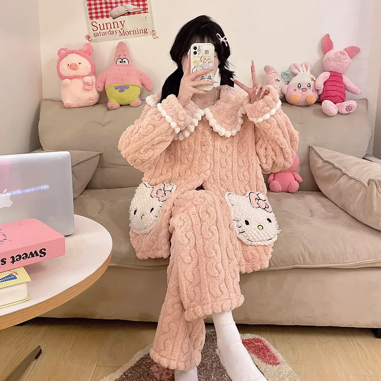 睡衣加厚女秋冬季珊瑚绒2025新款卡通少女冬天保暖外出家居服套装