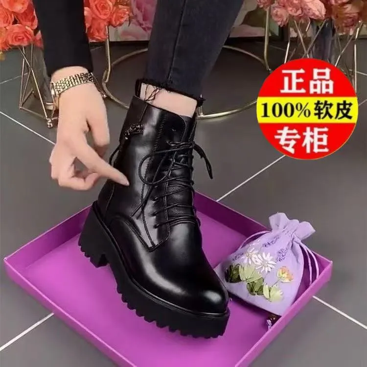 真软皮马丁靴女2025冬季新款厚底女靴防水保暖防滑加绒软底皮靴