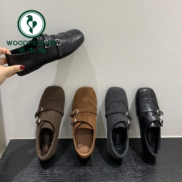 啄木鸟内增高复古雕花方头乐福鞋女鞋子秋冬新款英伦风单鞋黑色