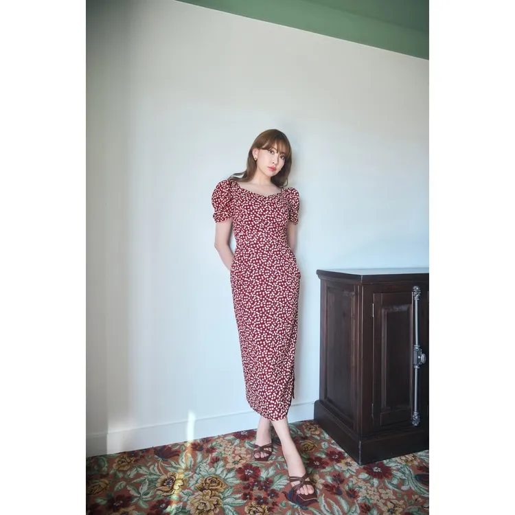 【Montendre】秋冬新款 H 泡泡袖修身甜美长裙碎花法式樱桃连衣裙