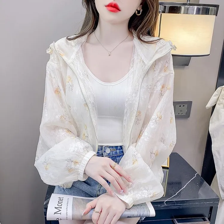 法式碎花连帽防晒衣女款2025夏季时尚宽松休闲拉链开衫上衣薄外套