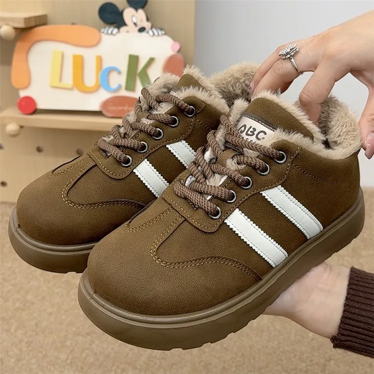 冬季新款时尚洋气百搭德迅女鞋加绒加厚保暖休闲鞋老北京布鞋