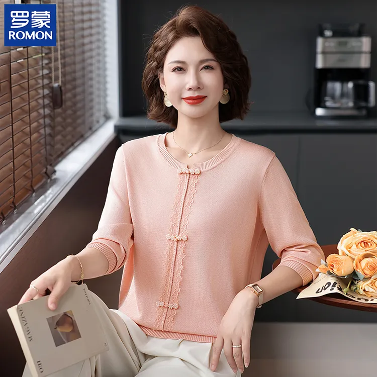 罗蒙气质秋冬妈妈装毛衣中年女士时尚圆领上衣中老年春秋长袖小衫