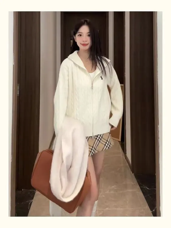 新款慵懒风拉链翻领软糯麻花毛衣开衫女秋冬季小个子针织外套上衣